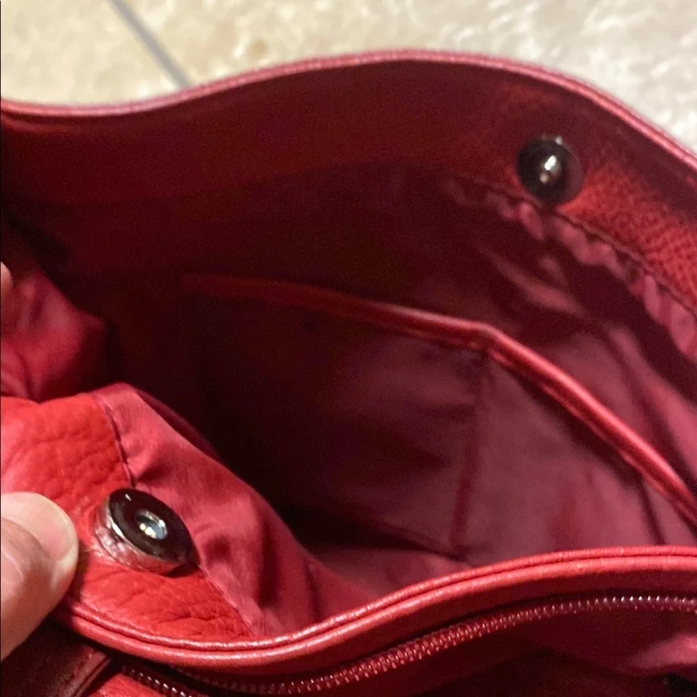 Sophisticated Red Leather Shoulder Bag with Casual Style Practical Crossbody